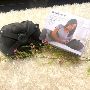 Brookstone EConfort IPAD/Tablet Pillow